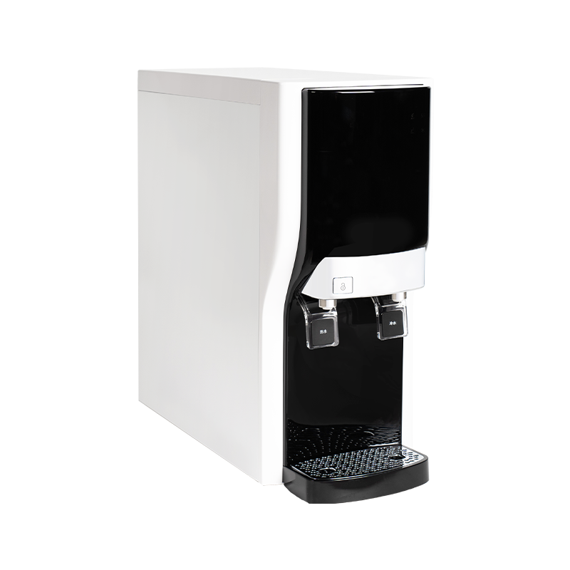 Bladowy dozownik wody do domu z filtrem